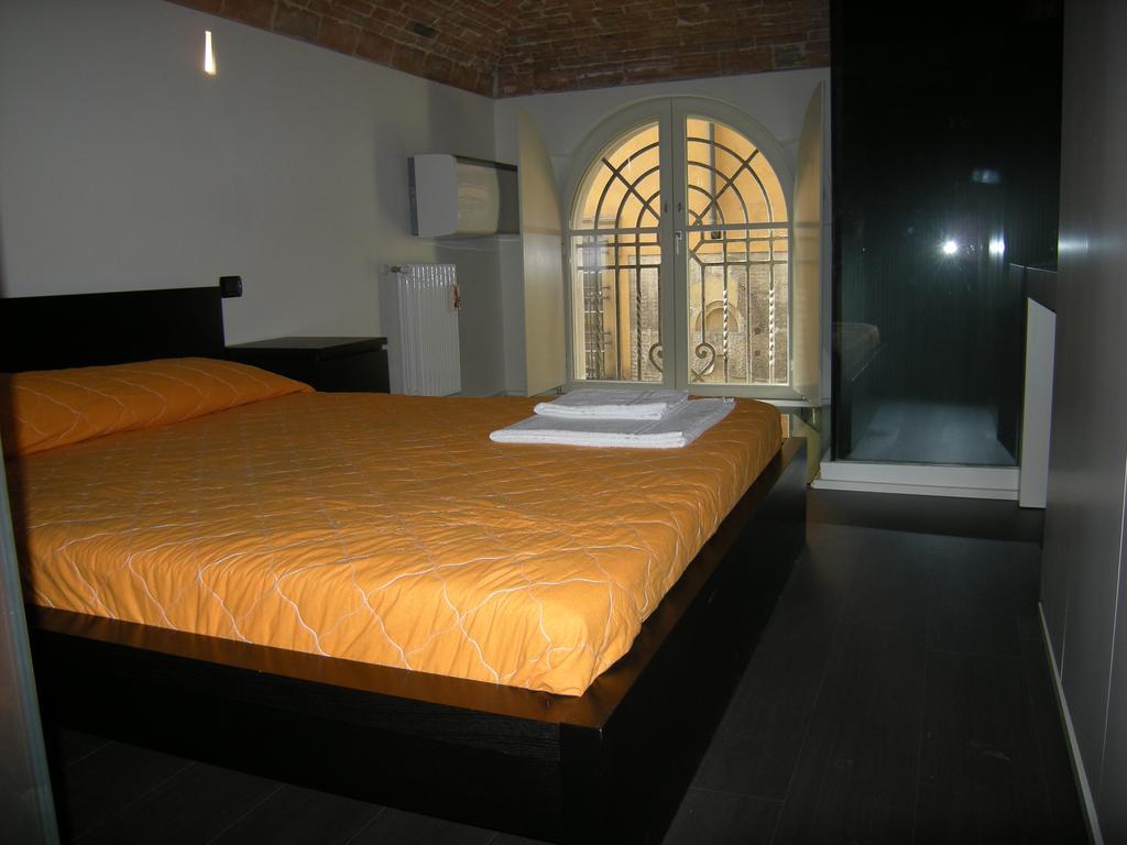 Crocco Hotel Bologna Bagian luar foto
