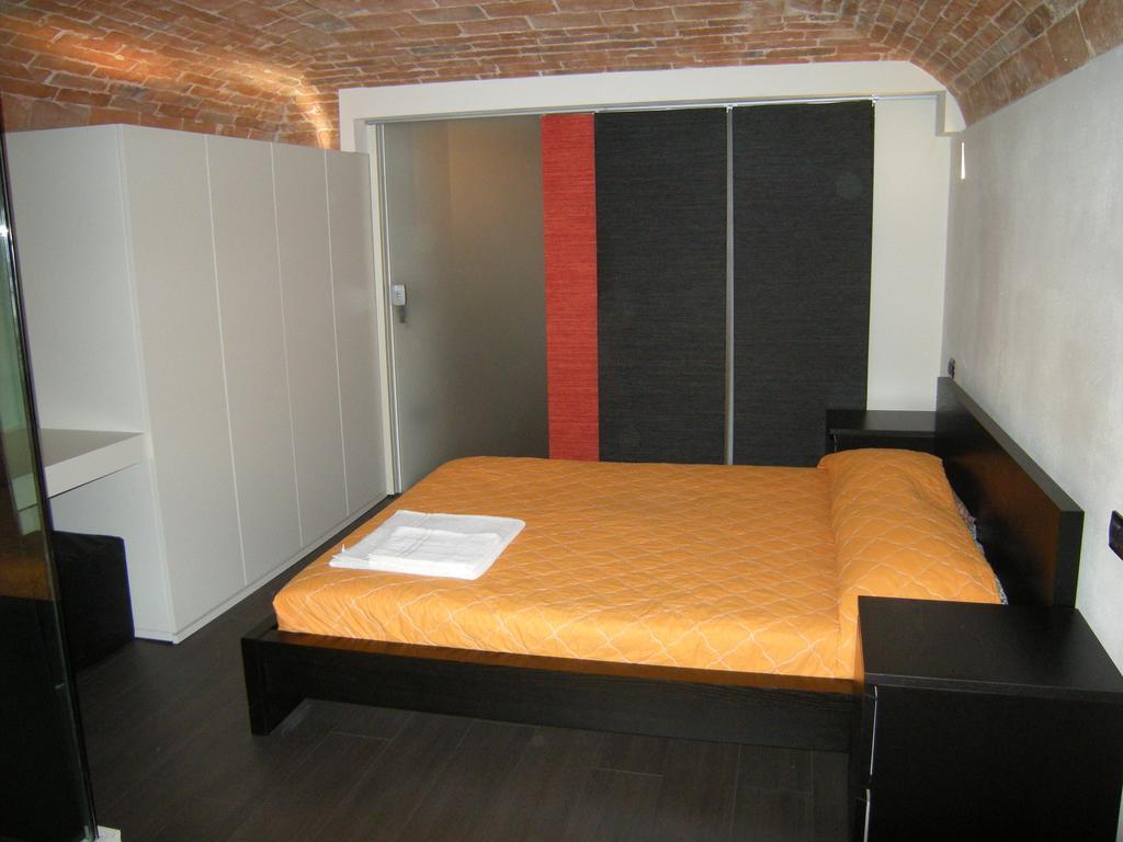 Crocco Hotel Bologna Bagian luar foto